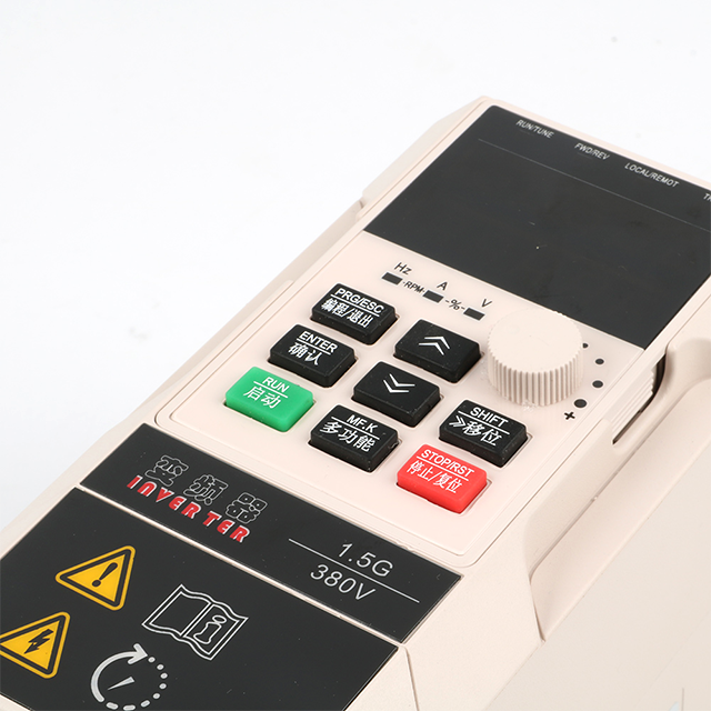  7.5kw Solar Frequency Inverter CHF100A OEM Customized MPPT